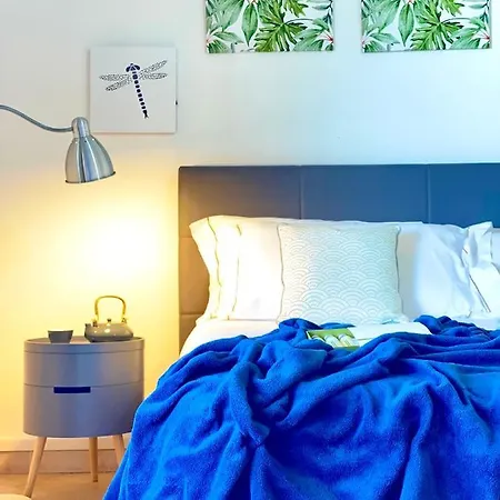 Navy Attic Seaview * Olbia